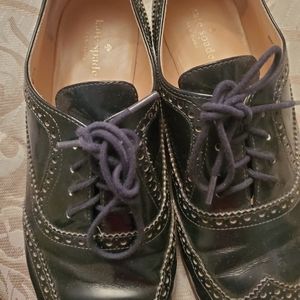 Kate Spade wingtip shoe